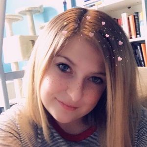 Meet your Posher, Victoria